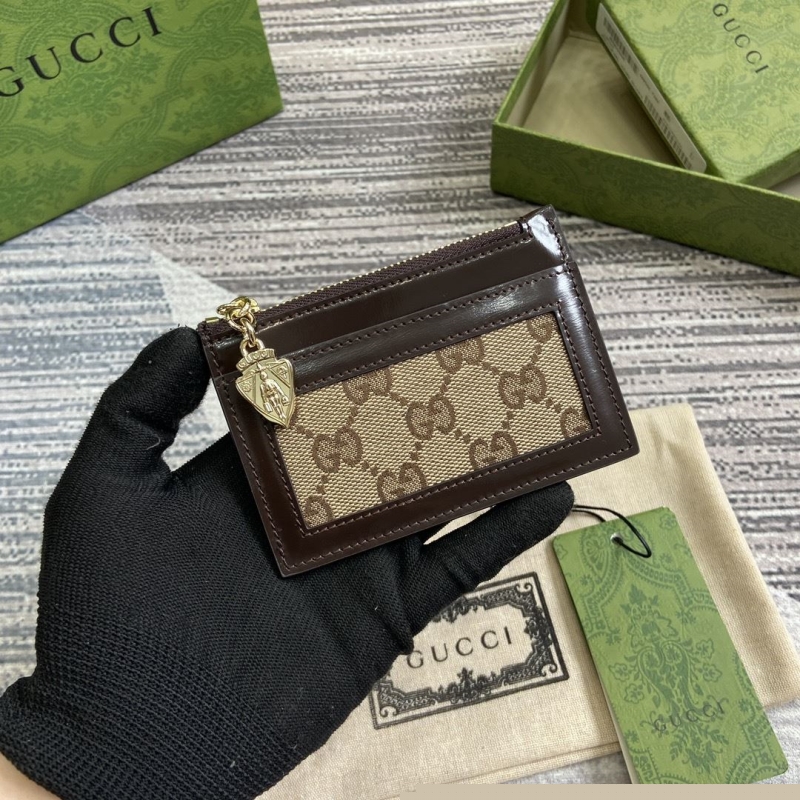 G*u*i wallets & purse